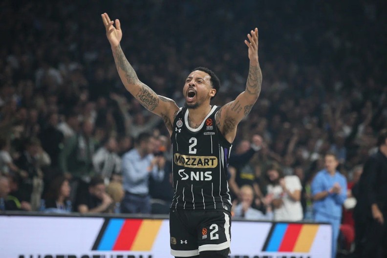 KARLIK DŽONS OTVORIO DUŠU Košarkaš Partizana posebno pamti jednu rečenicu Željka Obradovića