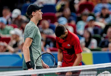 NOVAK MU NEĆE OSTATI DUŽAN Veliki Đokovićev rival izjavom razbesneo Noletove fanove