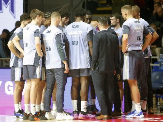 UŽASNA UVERTIRA PRED PARTIZAN Bivši igrač Borca izbacio Albu iz nemačkog Kupa!