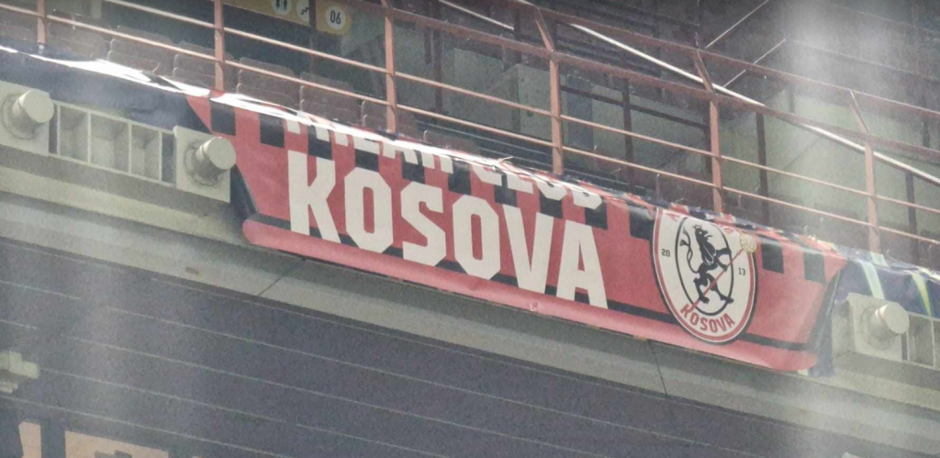 SRAMNA PROVOKACIJA Zastava tzv. Kosova dočekala fudbalere Zvezde (FOTO)