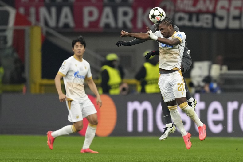 DILEME VIŠE NEMA - LIGA ŠAMPIONA JE NIVO ZVEZDE Hrabri crveno-beli poklekli u finišu, kontroverzna odluka sudija pogurala Milan do pobede