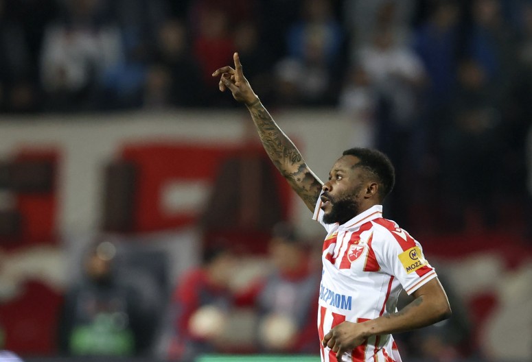 NJEGOVA STRAST I POSVEĆENOST INSPIRIŠU MNOGE Ovo je jedan od razloga zašto je Kanga omiljen među crveno-belima