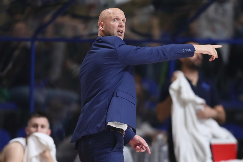 ŽAKELJ SE OGLASIO PRED DERBI SA PARTIZANOM Znamo protiv koga igramo, moramo da se bavimo sobom