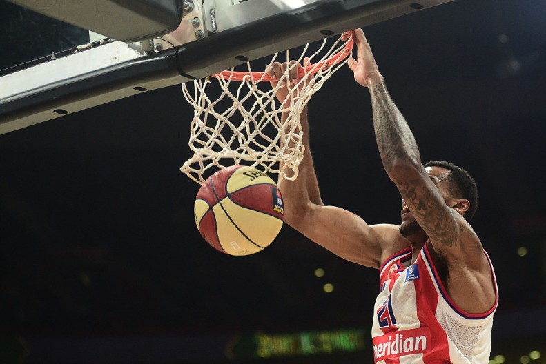 FANTASTIČNE VESTI ZA ZVEZDU Poznato kada se Bolomboj vraća na parket