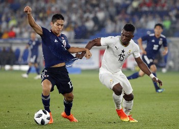 IGRAO U ZVEZDI, PA NESTAO Sećate li se Rašida Sumaile? Imao kratku epizodu u crveno-belom dresu, a sada živi kao milioner (FOTO)