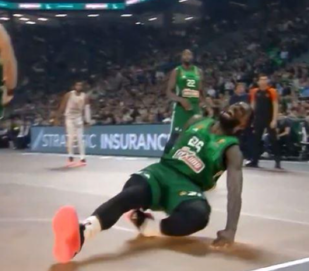 LESOR HITNO PREBAČEN U BOLNICU Prve informacije o centru Panatinaikosa nikako nisu dobre