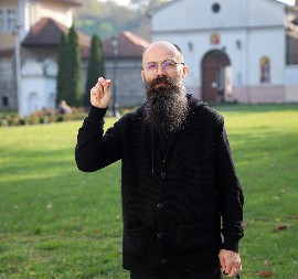 UZ BOŽJU POMOĆ POBEDIO POROKE Kako protiv Njegoša i da li je u jutjuberima spasenje? Bivši napadač Zvezde opleo po legionarima