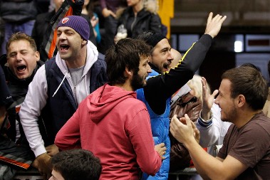 ZVEZDIN MARADONA, PARTIZANOVA NOĆNA MORA Igrao za dve reprezentacije, u papučama dolazio na trening, crveno-belima oprostio 400.000 evra