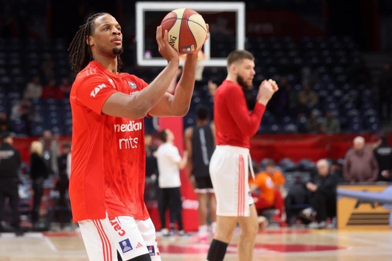 NA MALOM KALEMEGDANU SE NIJE PROSLAVIO Prošle sezone nosio dres Zvezde, a sada je stigao u Milano da "ugasi požar"