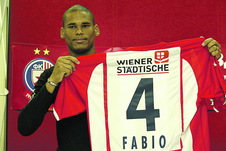 SIN BIVŠEG ZVEZDINOG IGRAČA DOBIO POZIV ZA KAMP FSS Brazilac živi u Srbiji, a njegov naslednik se takođe bavi fudbalom