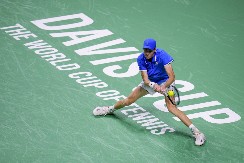 TURBO SINER NOSI "AZURE" Italijanski posao perfektno obavljen za finale Dejvis kupa