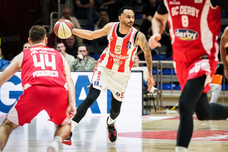 PAROLA - SNAĐI SE Bivši košarkaš Zvezde izveo potez o kom svi pričaju, Turci nisu znali šta ih je snašlo (VIDEO)