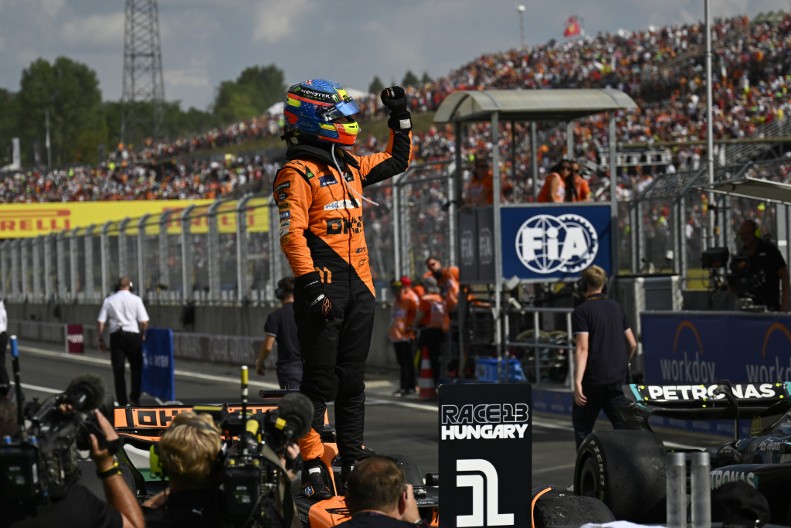 DOMINACIJA MEKLARENA U KATARU Pjastri pobednik Sprinta