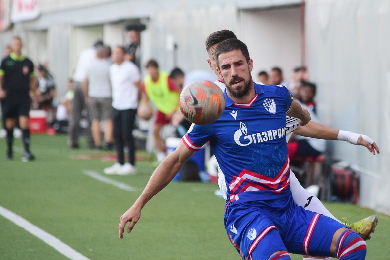 NEĆE DUGO BITI SLOBODAN AGENT Pre dva dana je napustio Zvezdu, a sada već ima ponudu drugog kluba