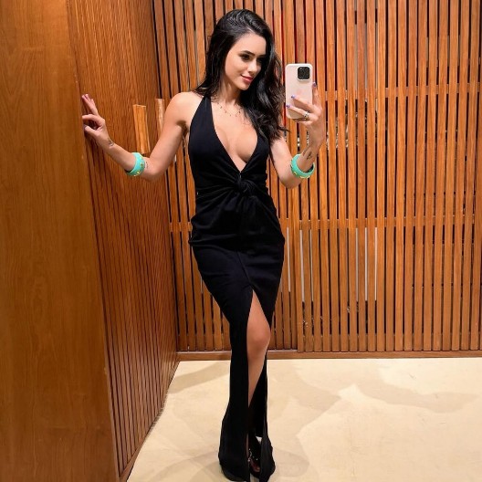 BOŽIĆNI POKLON Fudbalski superstar čeka drugu ćerku s lepoticom koju je varao!