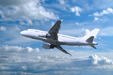 ŠTA SE DEŠAVA SA AVIONIMA PO SVETU?! Letelica poznatog kluba pala u more, ima mrtvih