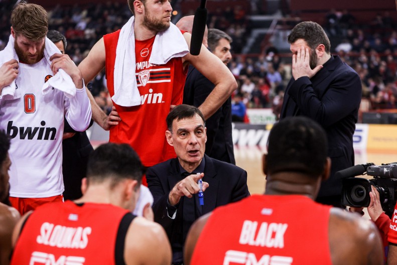 NOVAC I SLAVA BEZ ODBRANE? GRDNO SE VARATE! Moćna poruka čuvenog trenera!