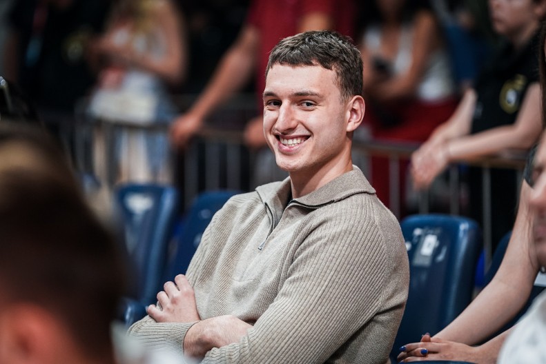 TO SAM NAUČIO KOD KUĆE Jović branio saigrača pa zagrmeo: Mi u Srbiji...