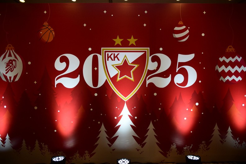 JEDNA SASVIM NEOBIČNA ČESTITIKA Ovako je Crvena zvezda najavila 2025. godinu (VIDEO)