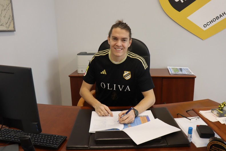 NA BANOVO BRDO STIGLO VELIKO POJAČANJE Čukarički doveo bivšeg fudbalera Zvezde