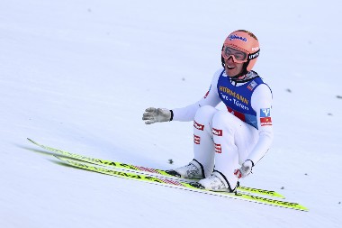 POTPUNA DOMINACIJA AUSTRIJANACA Kraft pobedio u Insbruku u okviru turneje "Četiri skakaonice"