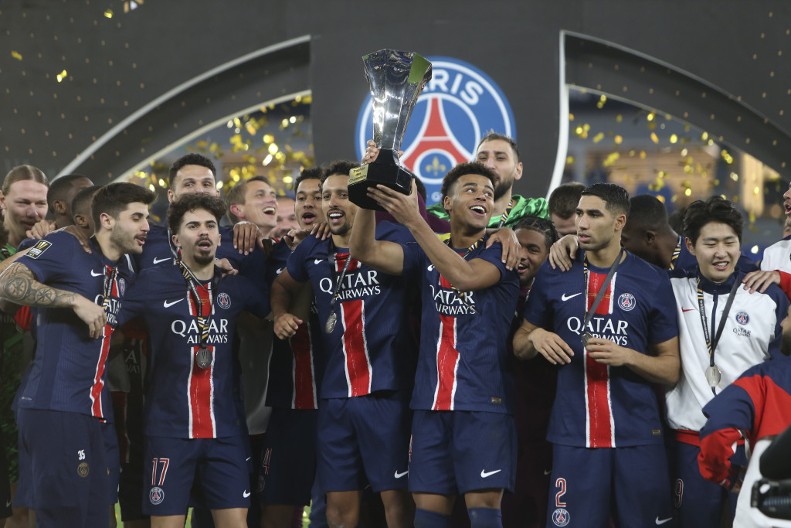 PRVI TROFEJ U SEZONI PSŽ osvojio Superkup Francuske