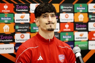 IDE U KOMŠILUK Htela ga je Zvezda, a sada se seli u Španiju