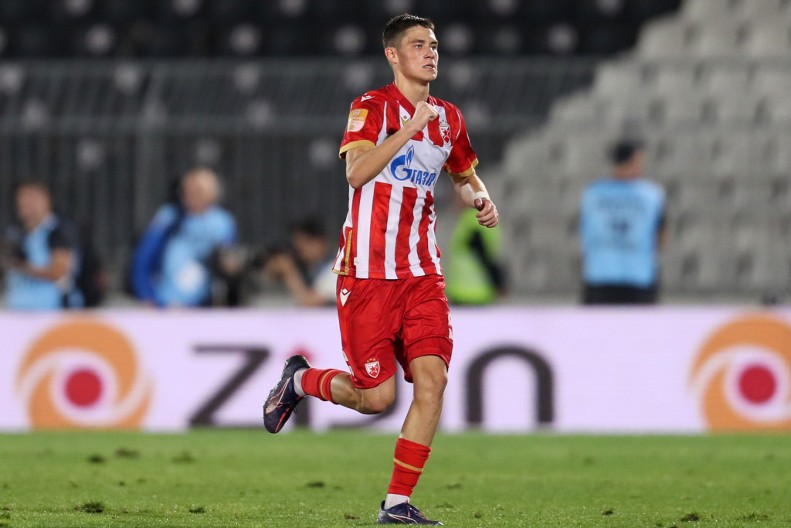 ZEMLJOTRES NA MARAKANI Zvezda dobila ZVANIČNU ponudu za Maksimovića!