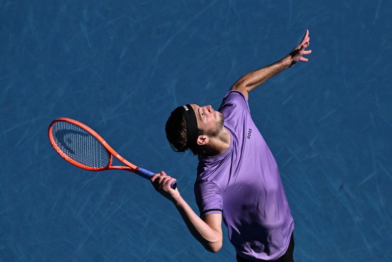 FRANCUZ ŠOKIRAO ČETVRTOG NA SVETU "Zaboravio sam da Monfis ima 38 godina"