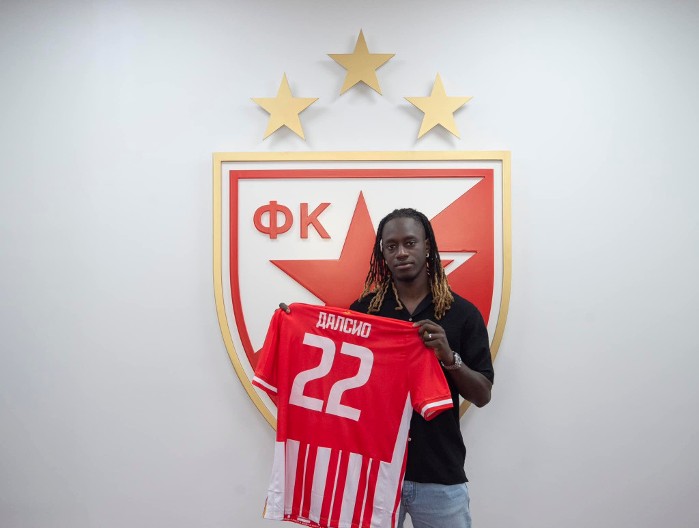 NOVI ODLAZAK IZ ZVEZDE Vezista posle jedne polusezone napušta "Marakanu"