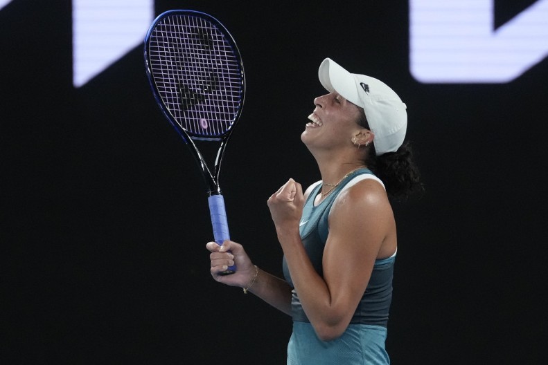 IZNENAĐENJE NA AUSTRALIJAN OPENU Amerikanka izbacila Švjontek i zakazala finale sa Sabalenkom