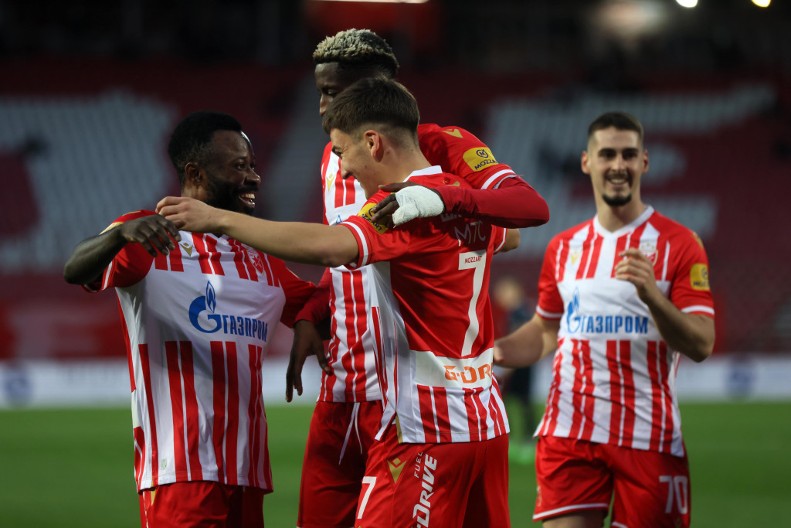 MILOJEVIĆ NE MORA DA BRINE O PRAVILU BONUS IGRAČA Ovi perspektivni momci predstavljaju Zvezdinu blistavu budućnost