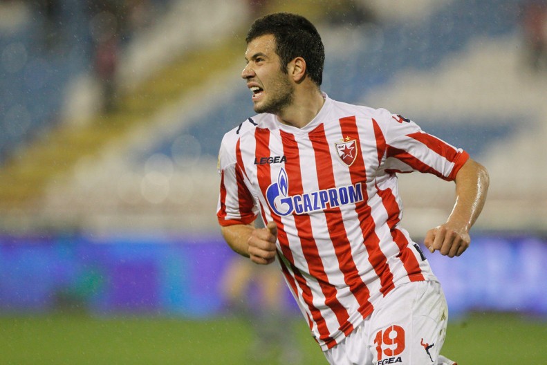 SVE JE SPREMNO ZA POVRATAK Bivši fudbaler Zvezde napušta Emirate?