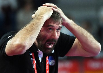 NIJE SUDIJA DAO POSLEDNJI GOL Legendarni trener prokomentarisao dramatičan meč Hrvatske i Mađarske