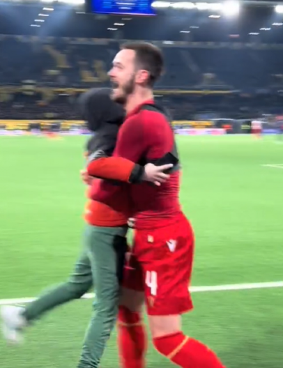 SPAS U POSLEDNJI ČAS Redar je jurio malog navijača Zvezde, a onda se pojavio Mirko Ivanić (VIDEO)