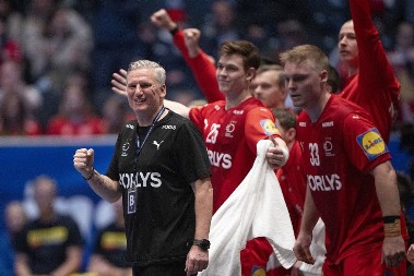 KLADIONICE NEMAJU DILEMU Danas je finale SP u rukometu, a pobednik se već zna. Hrvatska? Aha...