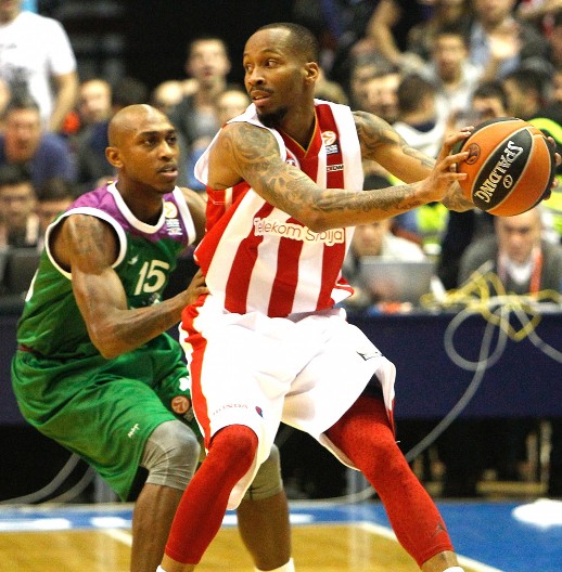 SRBIJO, VOLIM TE Bivši košarkaš Zvezde i Partizana poslao moćnu poruku