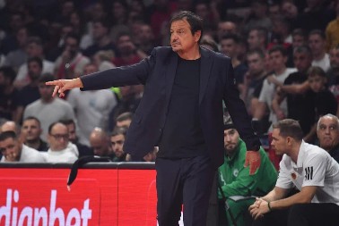 "PSOVALI SU MI MAJKU" Ataman kao nikada pre pobesneo posle velike pobede Panatinaikosa u Istanbulu