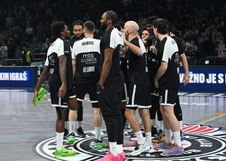 NEVOLJE NIKADA NE IDU SAME Ocokoljić potvrdio - Partizan ostaje bez važnog igrača za Žalgiris