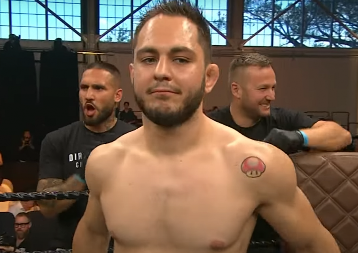 TOTALNA LUDNICA U "MORAČI" Miloš Janičić nokautirao legendu UFC-a i podigao Podgoricu na noge