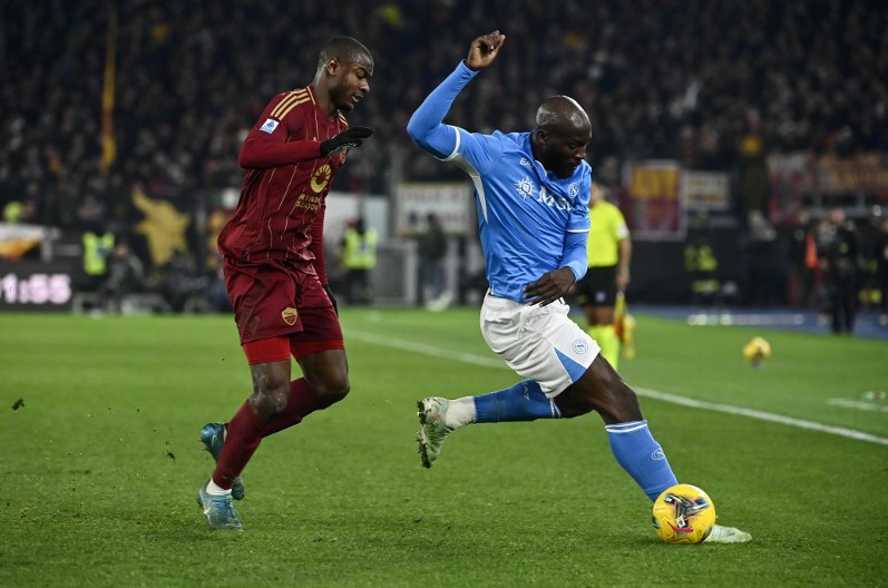 U INTERU TRLJAJU RUKE Roma u nadoknadi šokirala Napoli