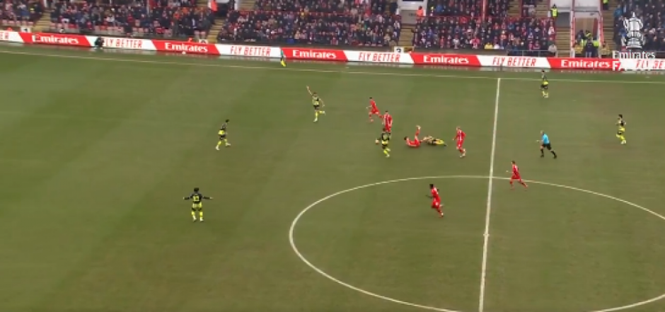 LUDNICA U FA KUPU Trećeligaš poveo protiv Sitija nestvarnim golom sa pola terena (VIDEO)