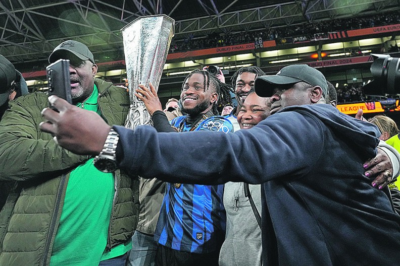 JUVENTUS DOVODI SVETSKU SENZACIJU Novi negativan signal Vlahoviću