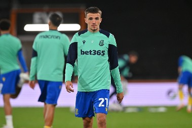 NIŠTA OD OSTRVA Engleski klub platio Mladosti 1.400.000 evra za njega, a sada ga poslao u Hrvatsku