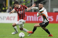 DEMANTOVAO GLASINE Zvezda Milana se oglasila nakon šokantnih tvrdnji: Čitanje ovih laži je neprihvatljivo