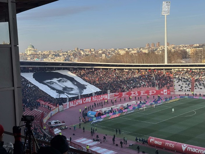 NEVEROVATNA KOREOGRAFIJA "DELIJA" Dragan Kojić Keba kao "peckanje" za Partizan (VIDEO)