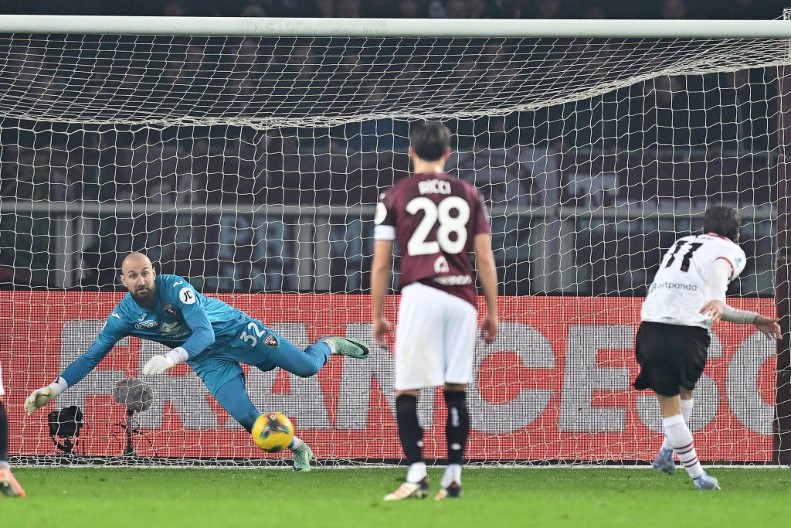 SJAJNI VANJA Srbin odbranio penal i srušio Milan