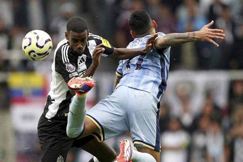 TEKTONSKE PROMENE NA "ENFILDU" Liverpul pušta Nunjeza, a umesto njega stiže napadač od 70 miliona evra