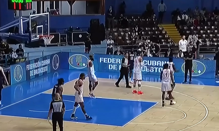 KOŠARKU TRESE STRAŠAN SKANDAL Dobili Amere, pa ima na bizaran način slomljeno srce