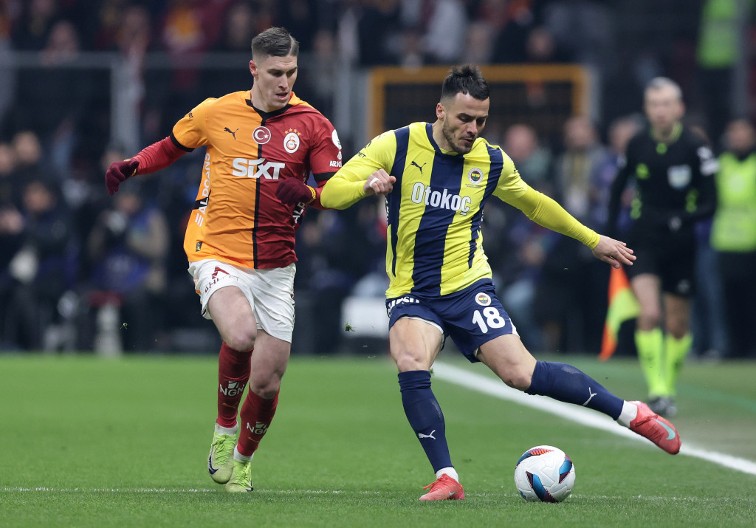 TAČKA NA I Kostić opasno diže formu, ponovo je pogodio, Fenerbahče blizu odluke da ga otkupi